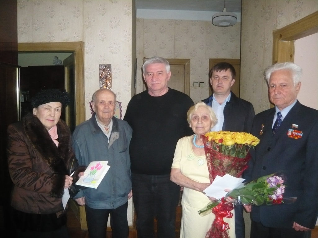 В Ленинском районе 90-летний юбилей отмечает труженик тыла Великой Отечественной войны